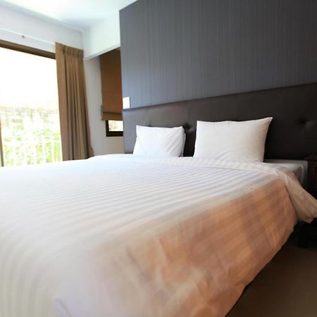 The One Residence Hotel Bangkok Luaran gambar