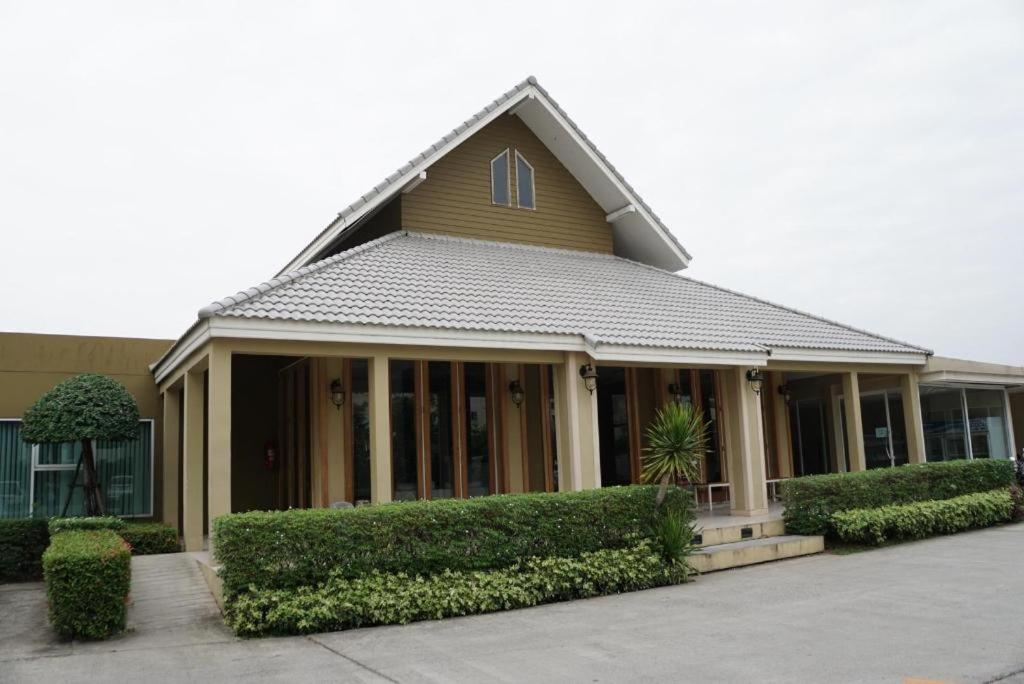 The One Residence Hotel Bangkok Luaran gambar