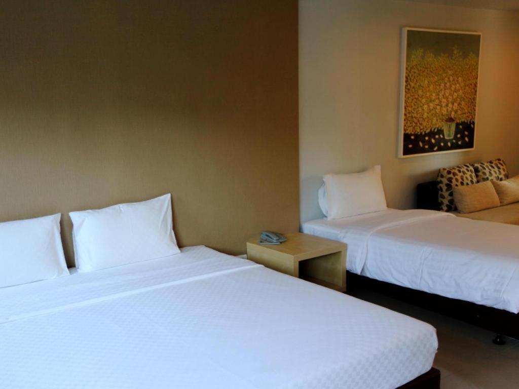 The One Residence Hotel Bangkok Luaran gambar