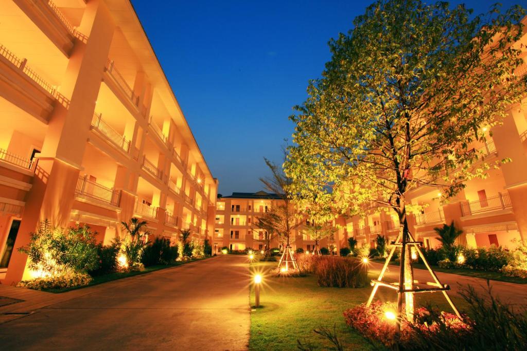 The One Residence Hotel Bangkok Luaran gambar